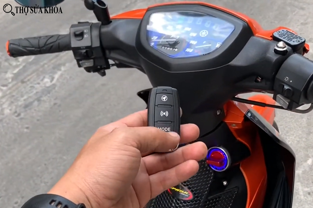 Dịch vụ độ khóa smartkey xe Sirius tại nhà