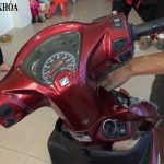 Cách mở khóa cổ xe vision
