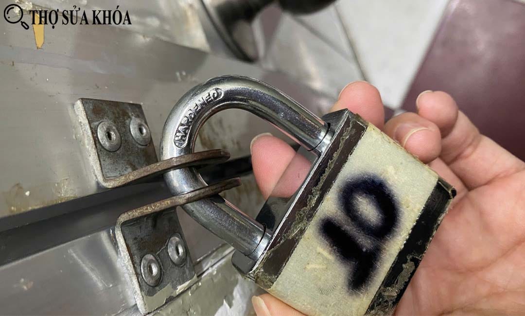 Ổ khóa chống cắt