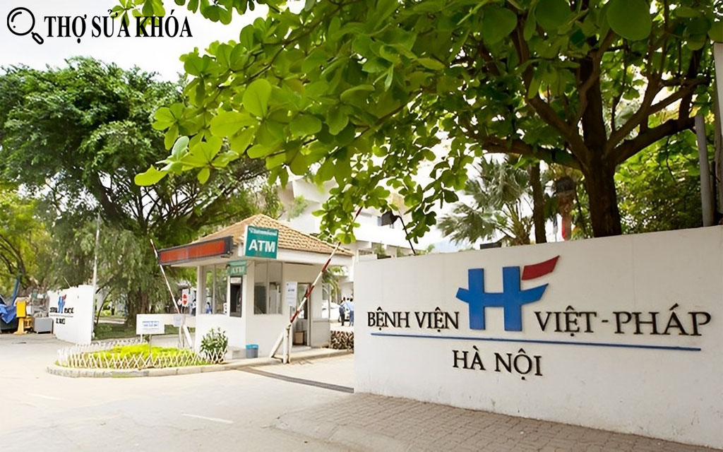 Thợ sửa khóa tại Bệnh Viện Việt Pháp