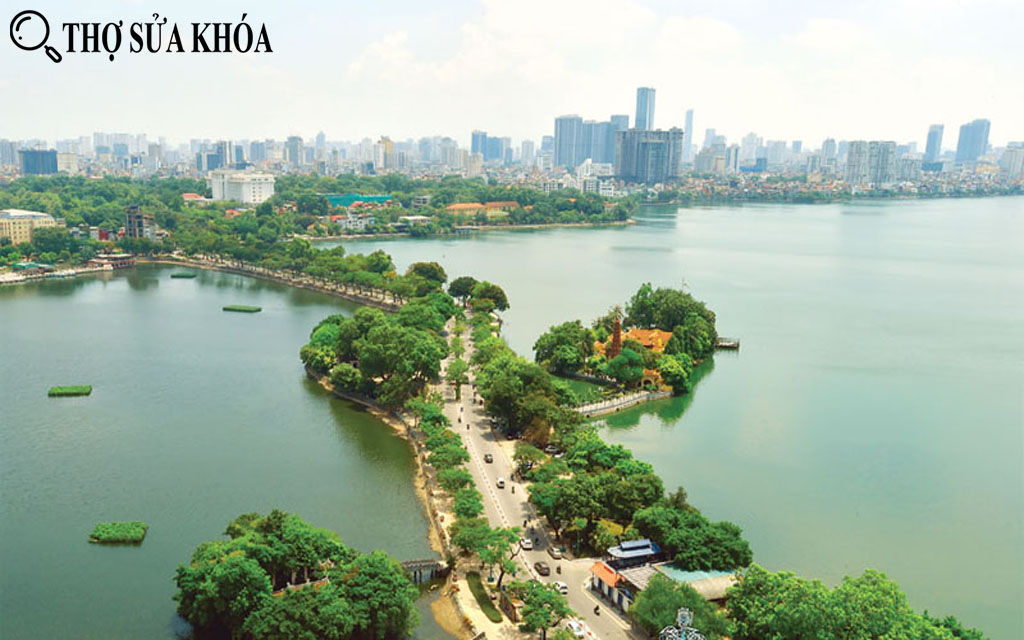 Thợ sửa khóa tại Hồ Tây