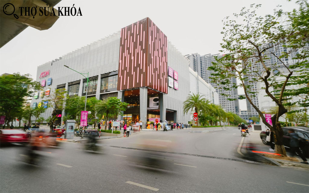 Thợ sửa khóa tại Aeon Xuân Thủy