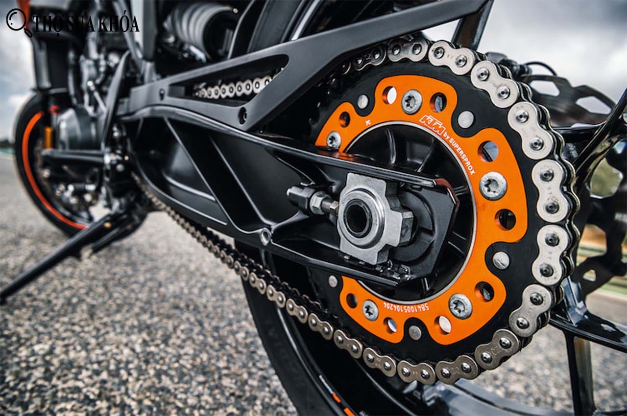 Cách tăng xích xe máy