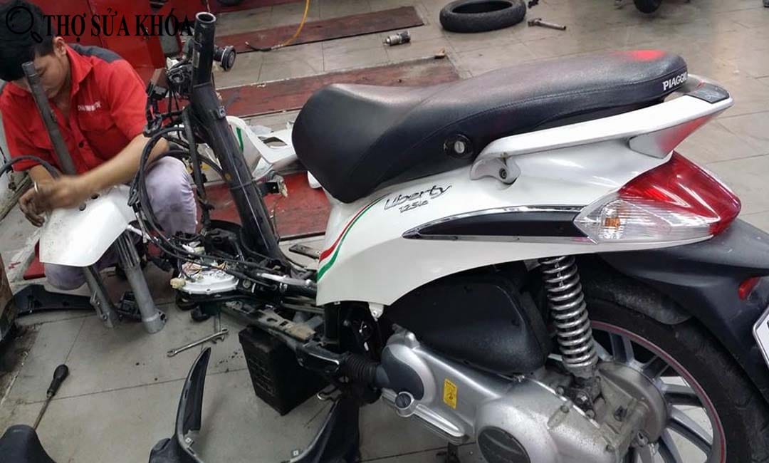 Thay ổ khóa xe Liberty chính hãng