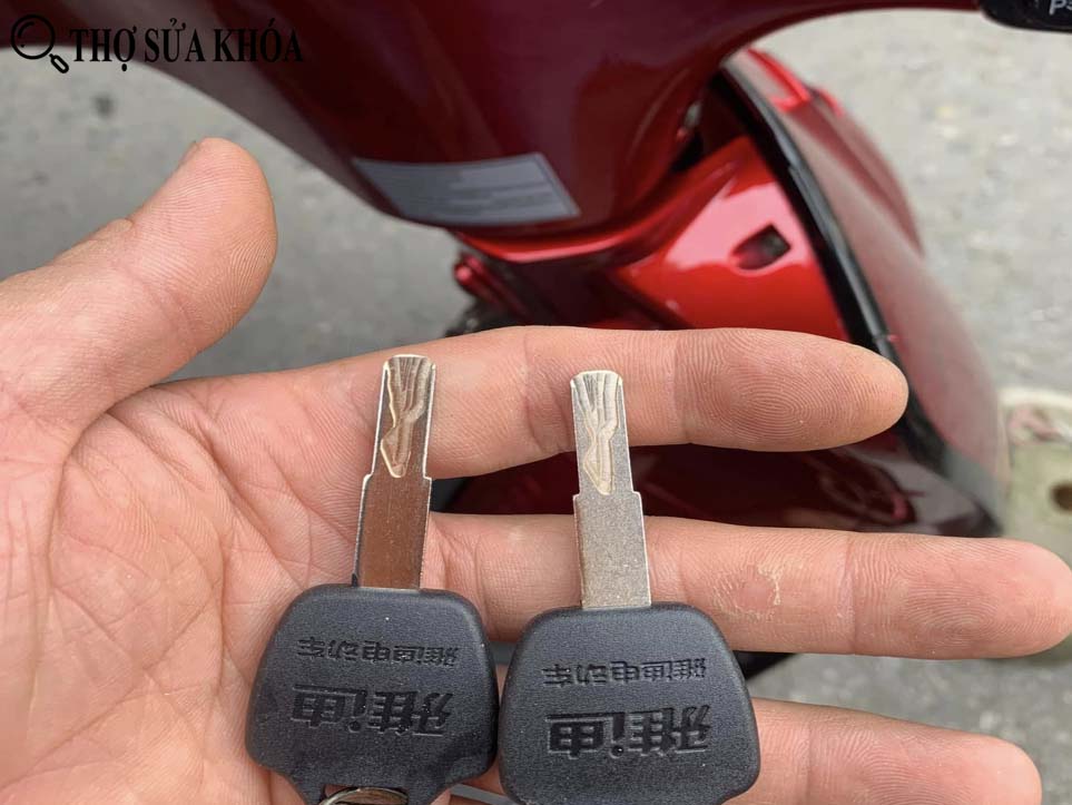 Thợ Sửa Khóa Xe VinFast Feliz