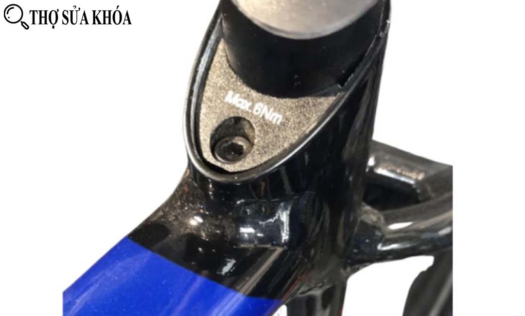 Sửa khóa yên xe đạp trẻ em lỏng